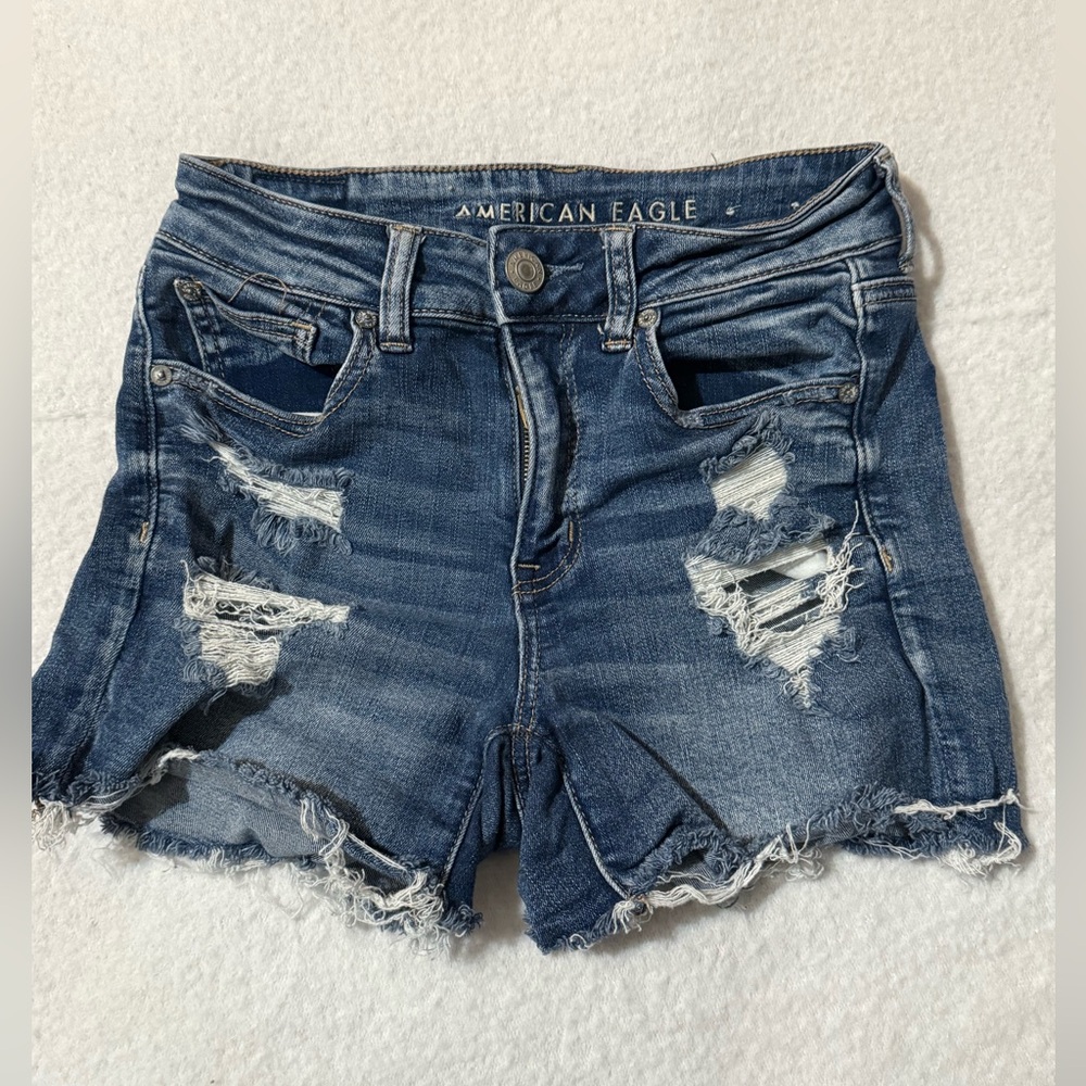 🦅 American Eagle Ne(x)t Level Stretch Hi-Rise Shortie- Size 4.